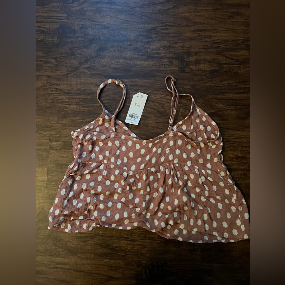 Abercrombie Tank - Picture 3 of 3